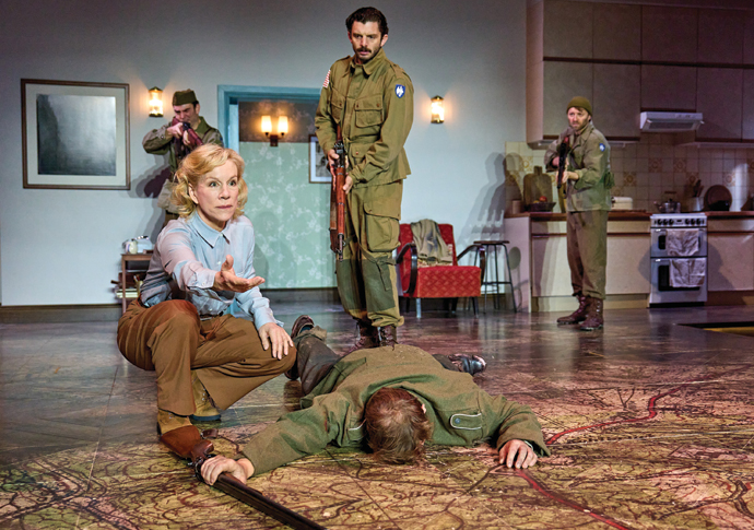 Juliet Stevenson Atilla Akinci Michael Fox and Hubert Hanowicz credit Manuel Harlan