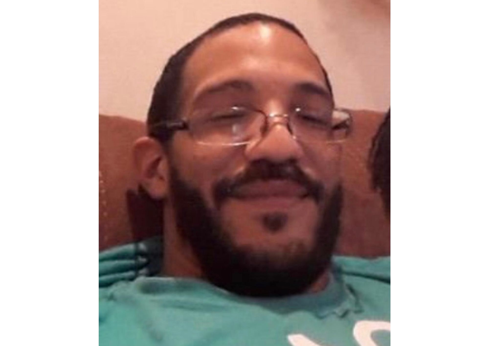 ‘Devastated’ family say man stabbed to death in park was ‘true gentleman’ shaun family (1)