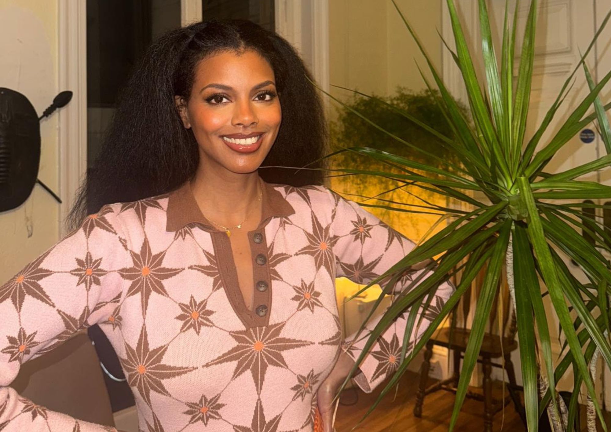 Singer shares her songs for Sudan satti