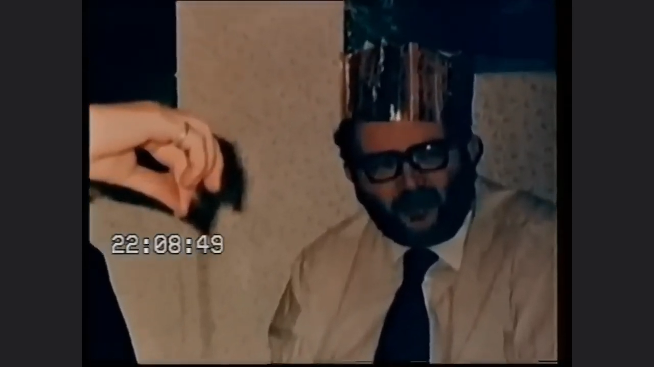 Crimewatch UK - The (Unsolved) Murder of Alan Holmes (1996) Lest We Forget - R.I.P. 0-42 screenshot