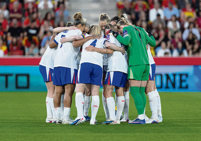 Lionesses to face play-offs Lionesses Credit- Carla Botica - SPP England Women