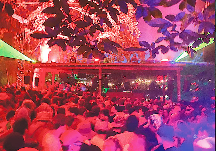 Grooves: Houghton Festival; Thievery Corporation; Hope Sandoval Houghton
