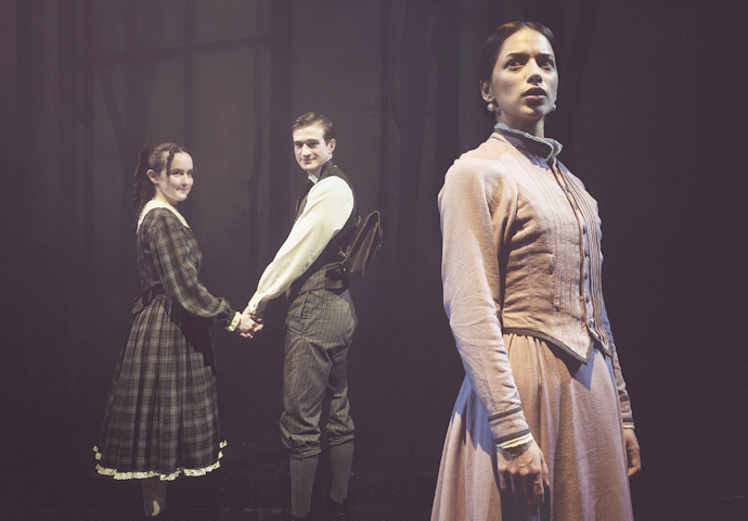 Review: The Turn of the Screw, at Arcola Theatre (c) Alex Brenner. No use without credit.